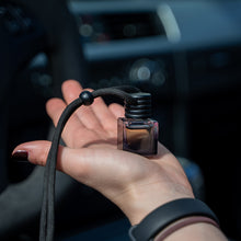 Lade das Bild in den Galerie-Viewer, MyCarfüm™ Black Deluxe